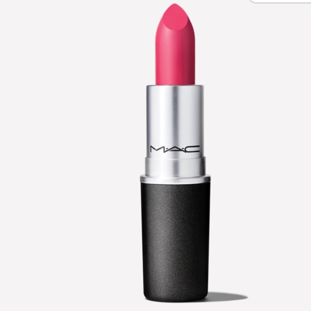 Mac Amplified Crème Lipstic                   Just Wandering (133) BNIB